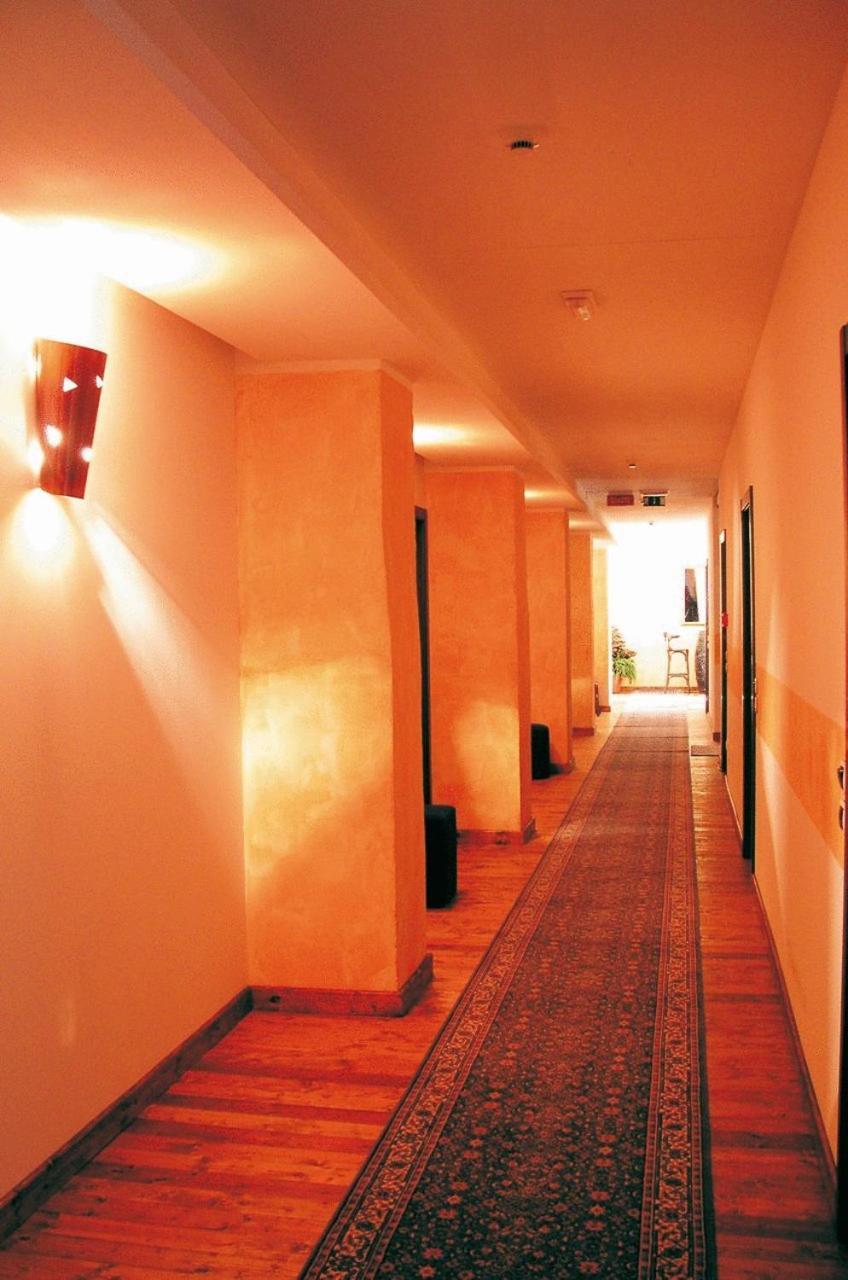 סנטו סטינו די ליבנצה Hotel Al Barco מראה חיצוני תמונה
